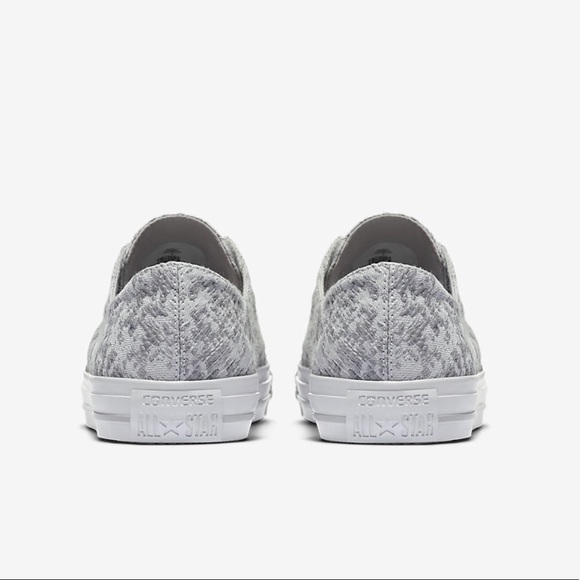 ❤️1 HOUR SALE CONVERSE CHUCK TAYLOR WOMENS SHOES - Picture 4 of 6